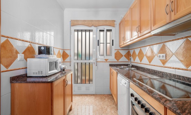 Sale - Detached Villa -
Guardamar del Segura - El Raso