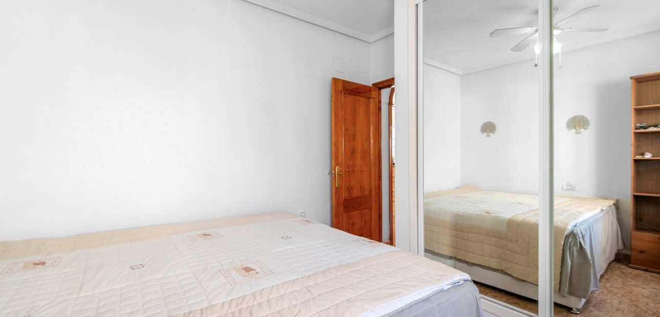 Sale - Detached Villa -
Guardamar del Segura - El Raso