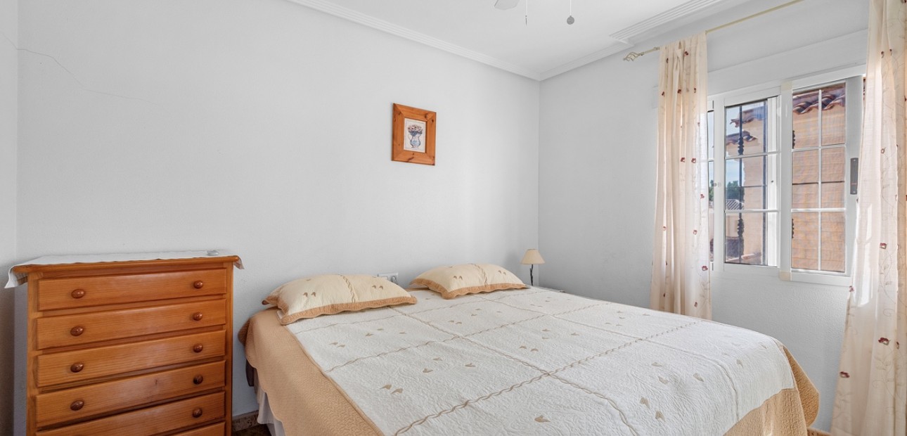Sale - Detached Villa -
Guardamar del Segura - El Raso