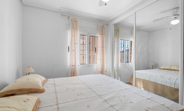 Sale - Detached Villa -
Guardamar del Segura - El Raso