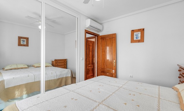 Sale - Detached Villa -
Guardamar del Segura - El Raso