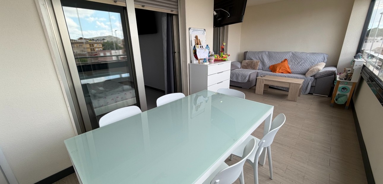 Venta - Apartamento / piso -
Jacarilla