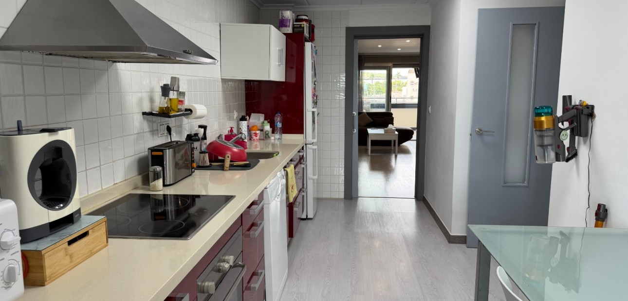 Venta - Apartamento / piso -
Jacarilla