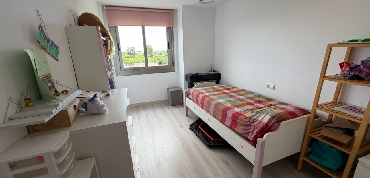 Venta - Apartamento / piso -
Jacarilla