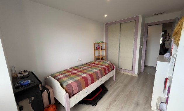 Venta - Apartamento / piso -
Jacarilla