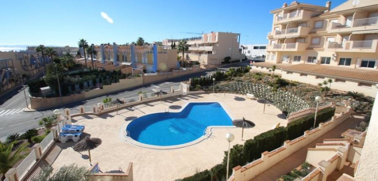 Venta - Ático -
Orihuela Costa - Campoamor