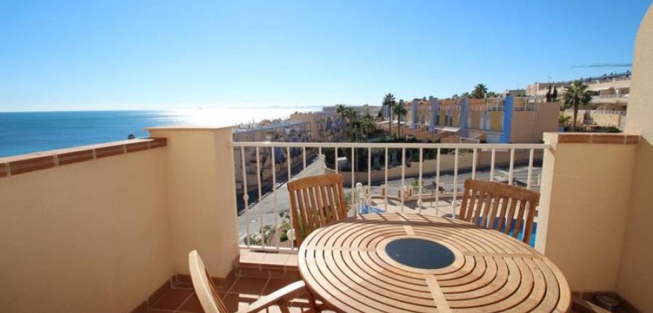 Venta - Ático -
Orihuela Costa - Campoamor