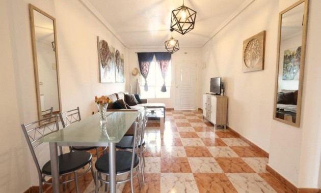 Sale - Apartment / flat -
Orihuela Costa - La Zenia