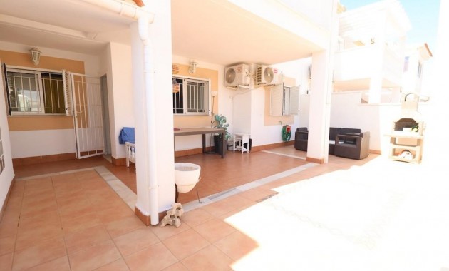 Sale - Apartment / flat -
Los Alcázares - Dolores de Pacheco-Santa Rosalía