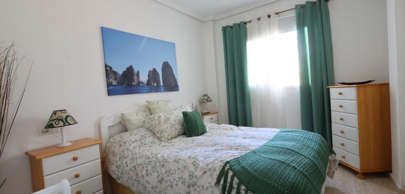Sale - Apartment / flat -
Los Alcázares - Dolores de Pacheco-Santa Rosalía