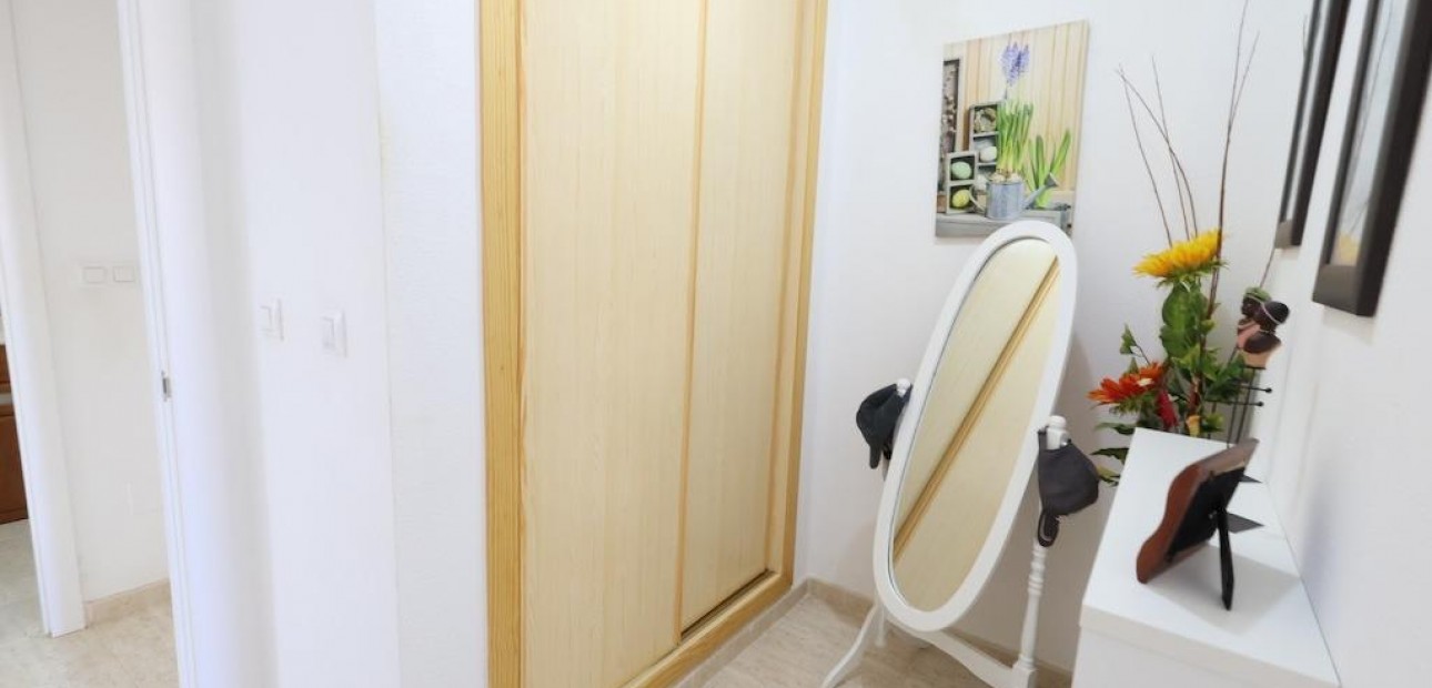 Sale - Apartment / flat -
Los Alcázares - Dolores de Pacheco-Santa Rosalía