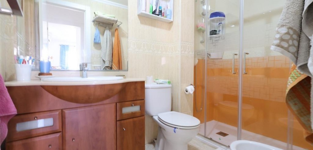 Sale - Apartment / flat -
Los Alcázares - Dolores de Pacheco-Santa Rosalía