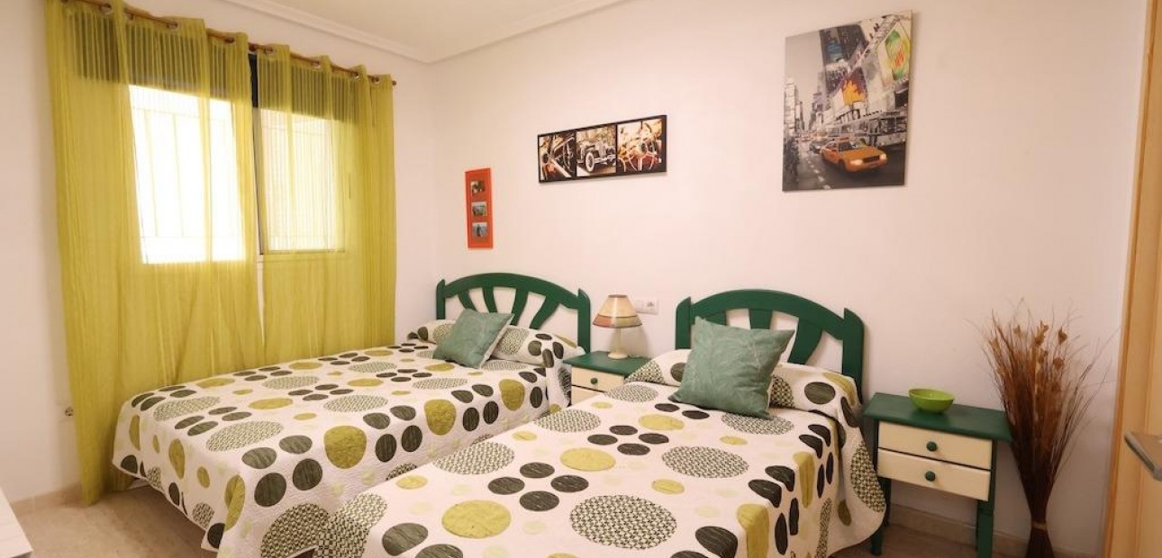 Sale - Apartment / flat -
Los Alcázares - Dolores de Pacheco-Santa Rosalía