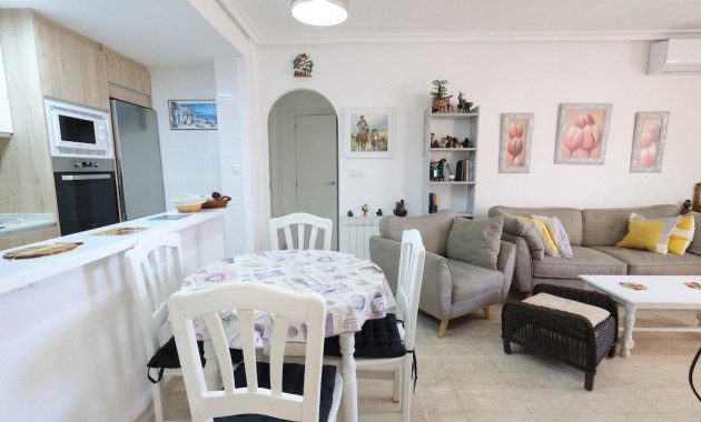 Sale - Apartment / flat -
Los Alcázares - Dolores de Pacheco-Santa Rosalía