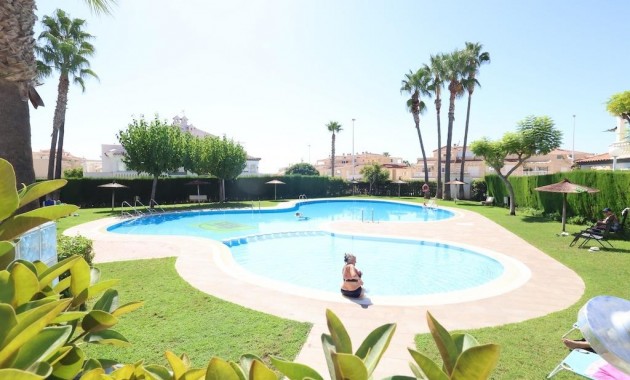 Sale - Apartment / flat -
Los Alcázares - Dolores de Pacheco-Santa Rosalía