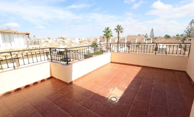 Sale - Terraced house -
Orihuela Costa - Playa Flamenca