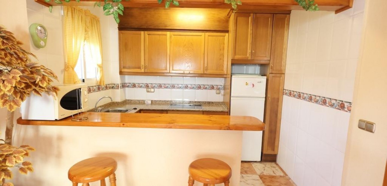 Sale - Terraced house -
Orihuela Costa - Playa Flamenca