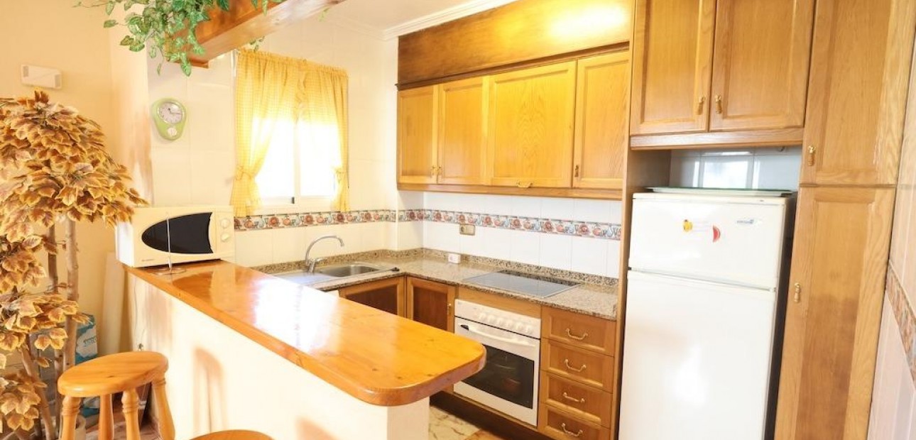 Sale - Terraced house -
Orihuela Costa - Playa Flamenca