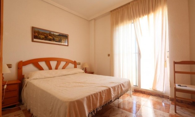 Sale - Terraced house -
Orihuela Costa - Playa Flamenca