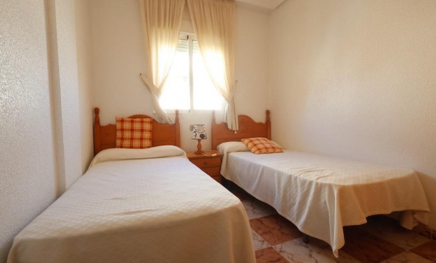 Sale - Terraced house -
Orihuela Costa - Playa Flamenca