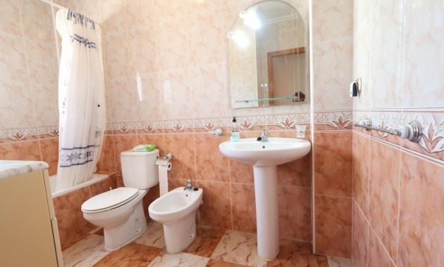 Sale - Terraced house -
Orihuela Costa - Playa Flamenca