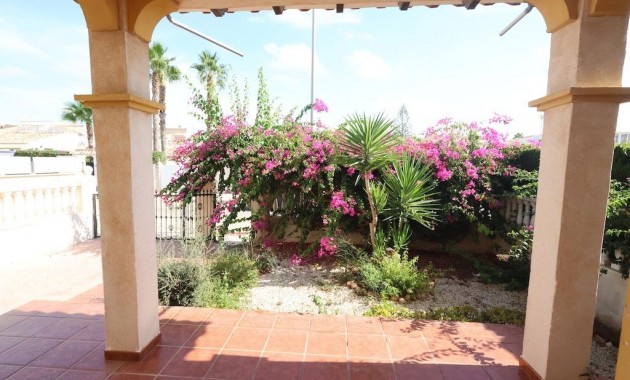 Sale - Terraced house -
Orihuela Costa - Playa Flamenca