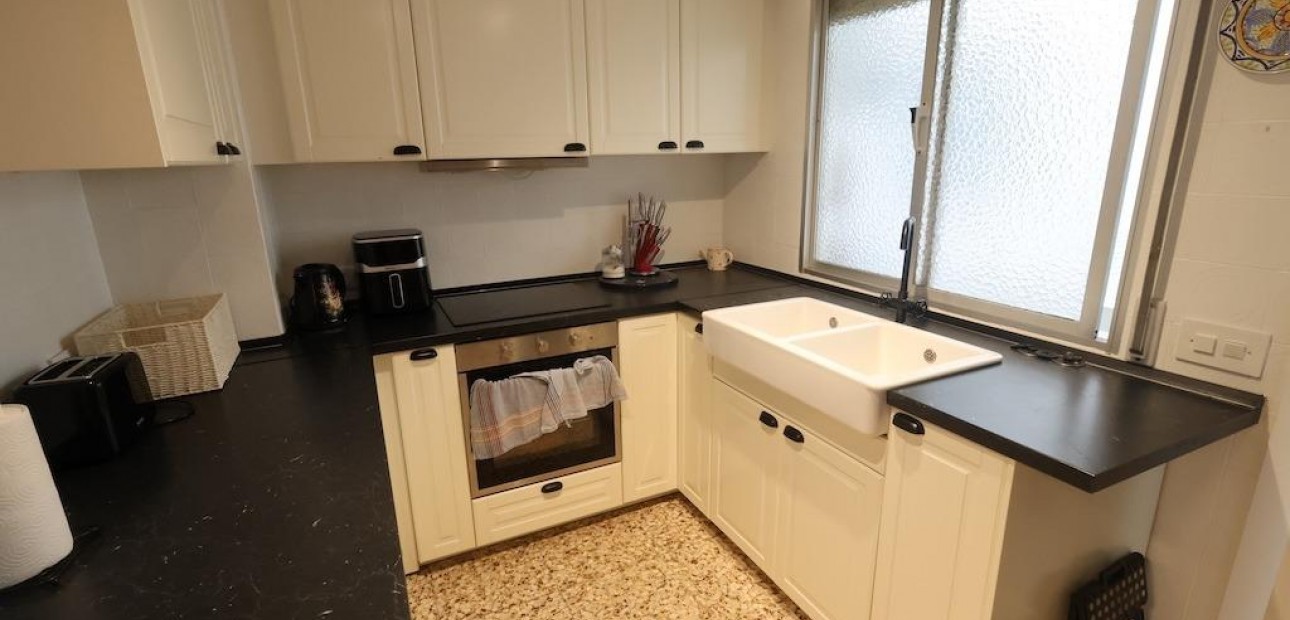 Herverkoop - Appartement / flat -
Torrevieja - torrevieja