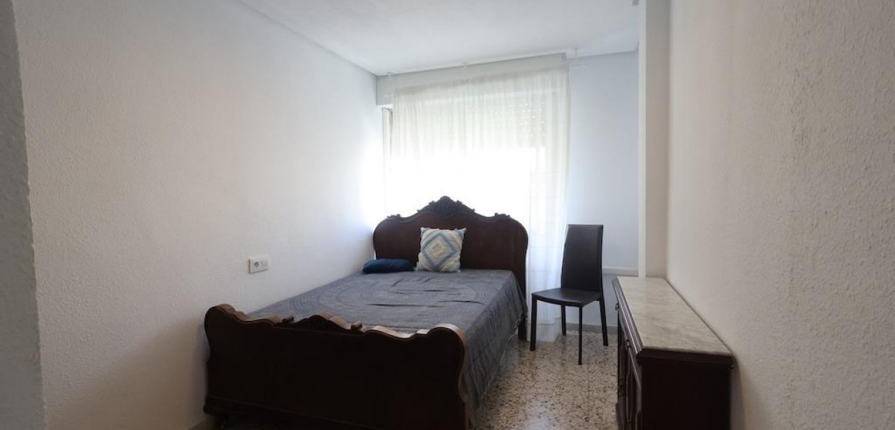 Herverkoop - Appartement / flat -
Torrevieja - torrevieja