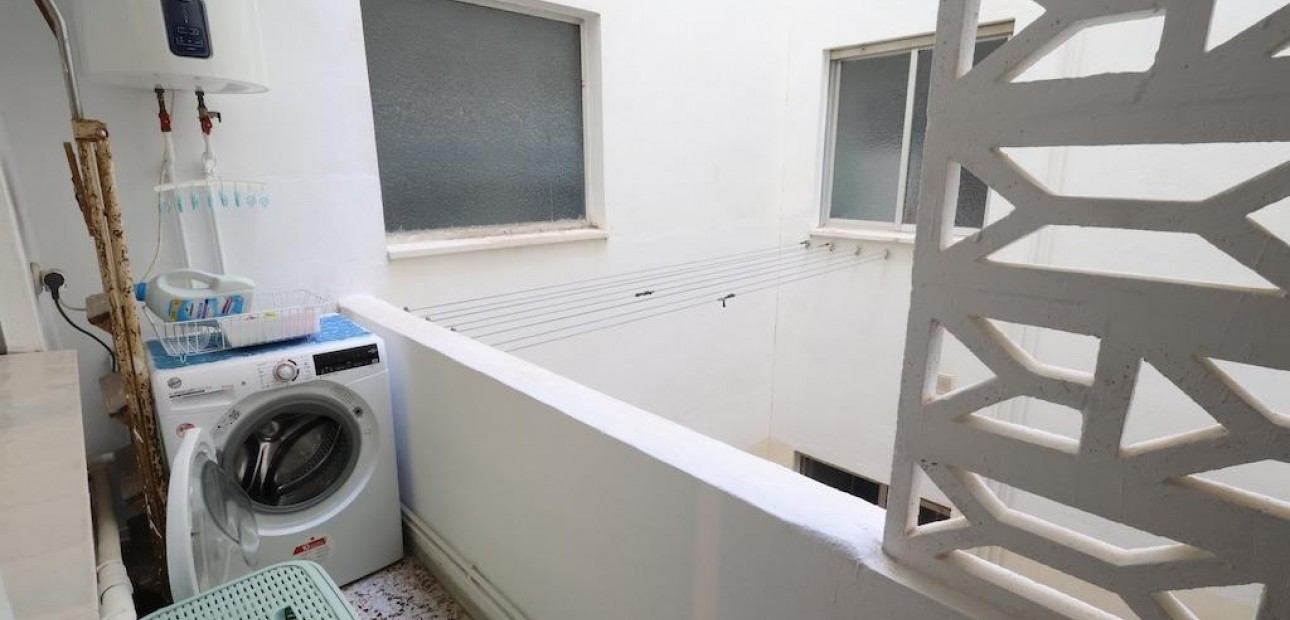 Herverkoop - Appartement / flat -
Torrevieja - torrevieja