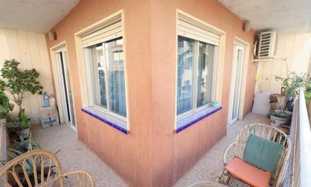 Herverkoop - Appartement / flat -
Torrevieja - torrevieja