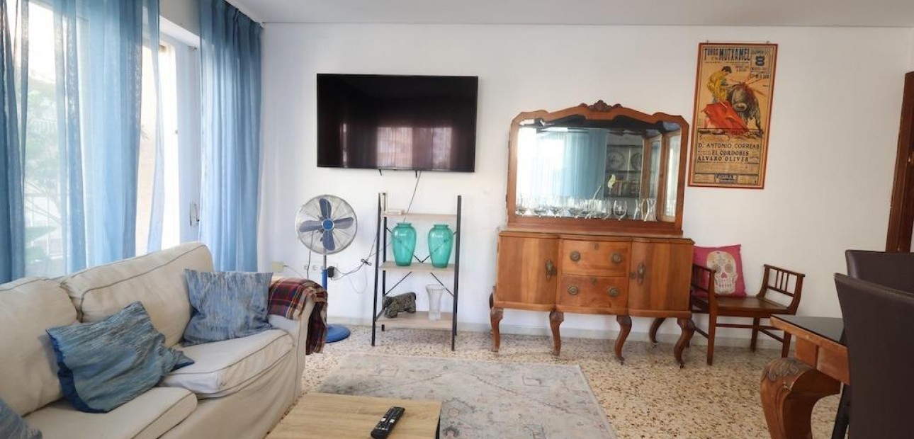 Herverkoop - Appartement / flat -
Torrevieja - torrevieja