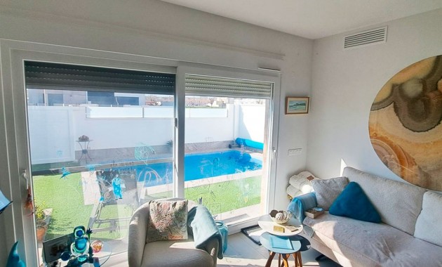Sale - Detached Villa -
Pilar de La Horadada - Pilar de La Horadada - Town