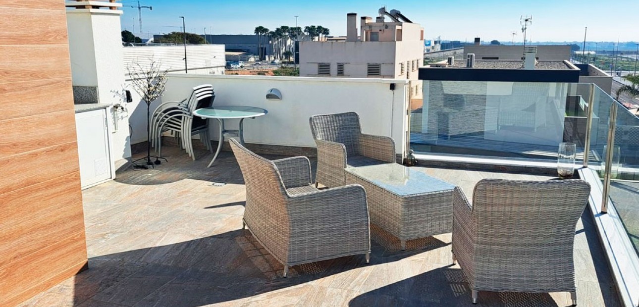 Sale - Detached Villa -
Pilar de La Horadada - Pilar de La Horadada - Town