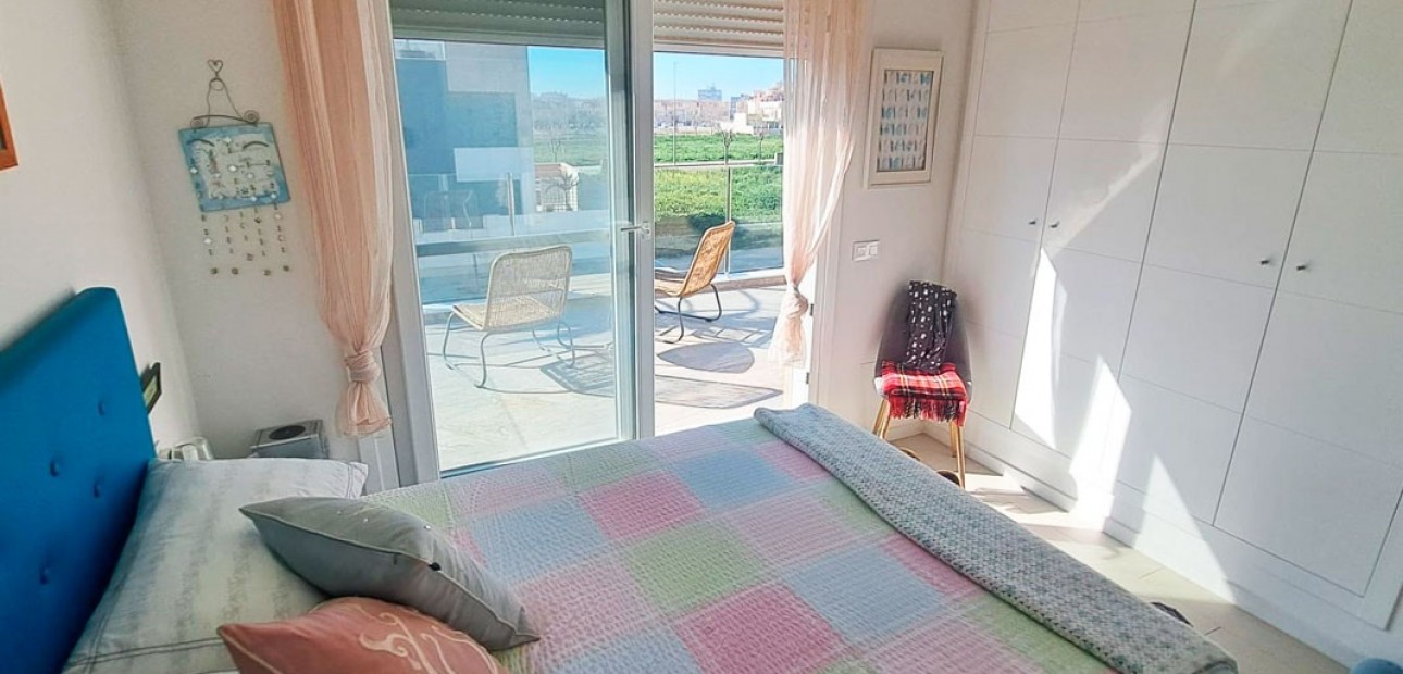 Sale - Detached Villa -
Pilar de La Horadada - Pilar de La Horadada - Town