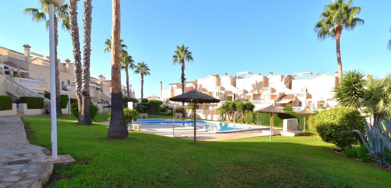 Sale - Townhouse -
Orihuela Costa - Los Altos