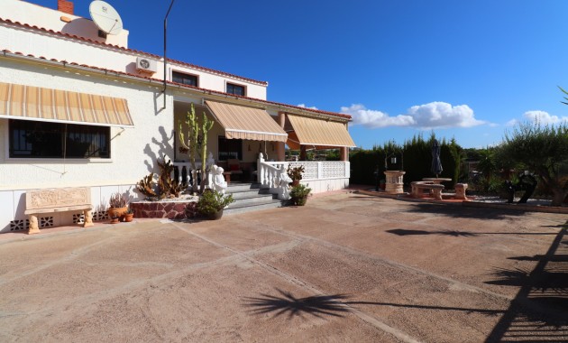 Sale - Country Property -
Crevillente - Crevillente - Country