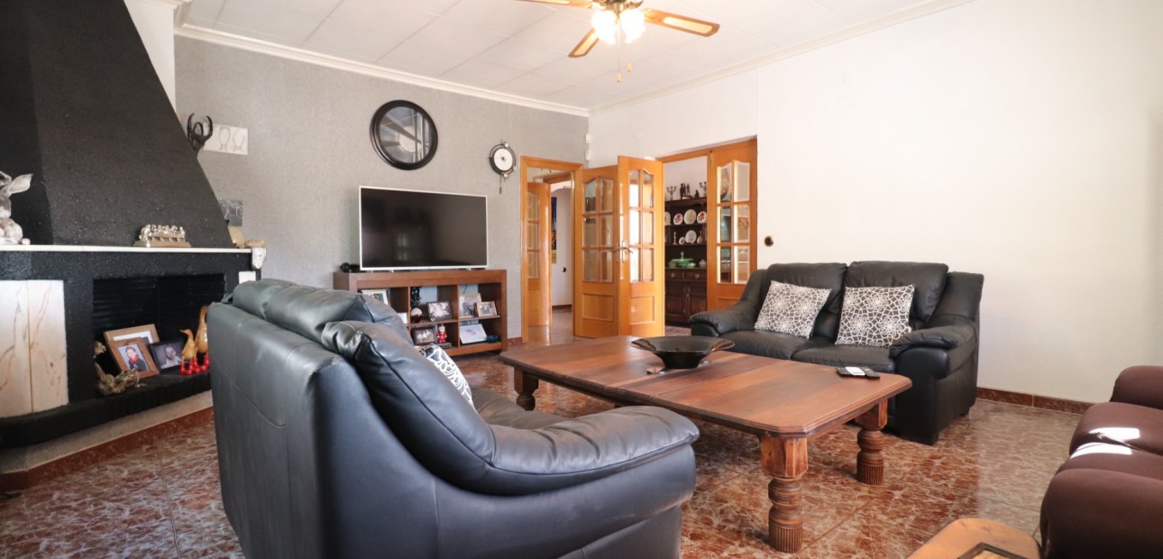 Sale - Country Property -
Crevillente - Crevillente - Country