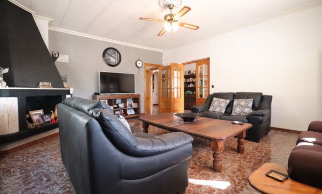 Sale - Country Property -
Crevillente - Crevillente - Country