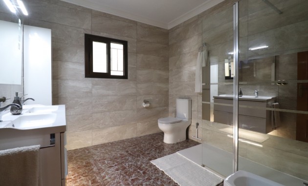 Sale - Country Property -
Crevillente - Crevillente - Country