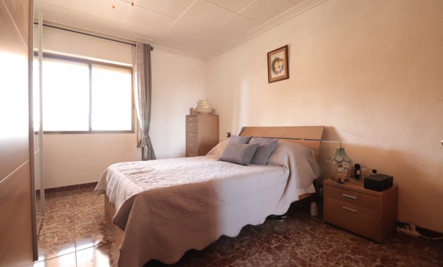 Sale - Country Property -
Crevillente - Crevillente - Country