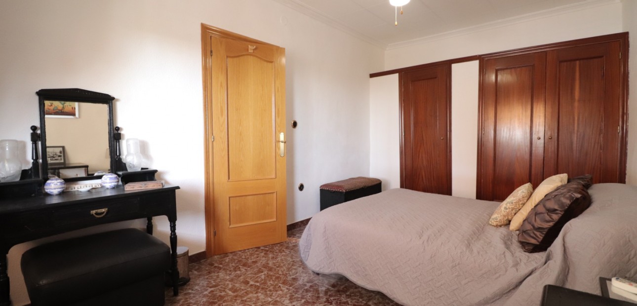 Sale - Country Property -
Crevillente - Crevillente - Country