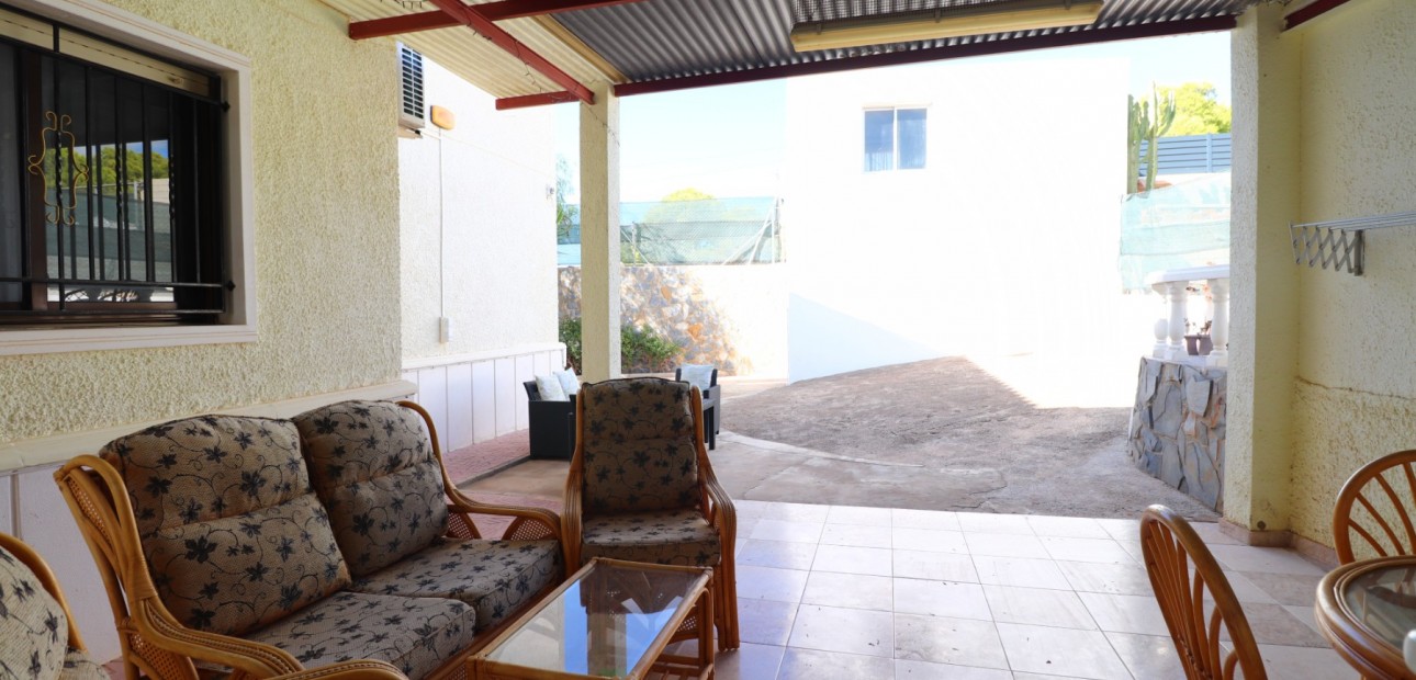Sale - Country Property -
Crevillente - Crevillente - Country