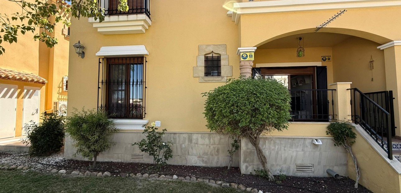 Sale - Bungalow -
Orihuela Costa - Las Ramblas