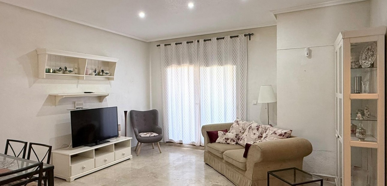 Sale - Bungalow -
Orihuela Costa - Las Ramblas