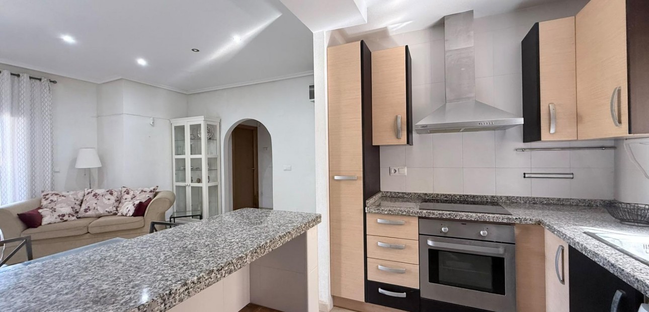 Sale - Bungalow -
Orihuela Costa - Las Ramblas
