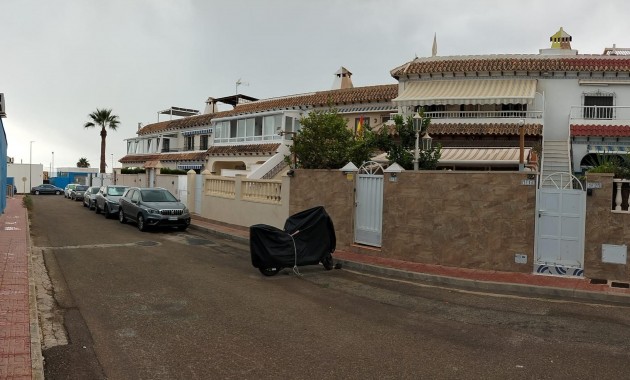 Sale - Bungalow -
Torrevieja - Torreblanca