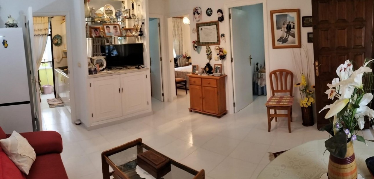 Sale - Bungalow -
Torrevieja - Torreblanca