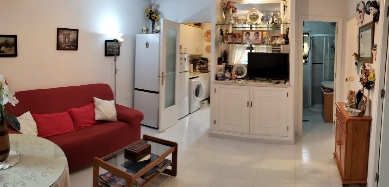 Sale - Bungalow -
Torrevieja - Torreblanca
