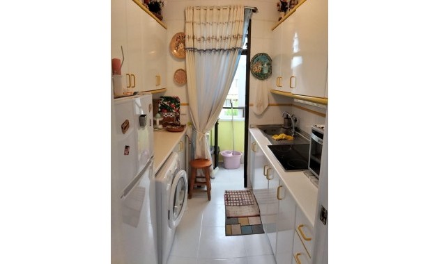 Sale - Bungalow -
Torrevieja - Torreblanca