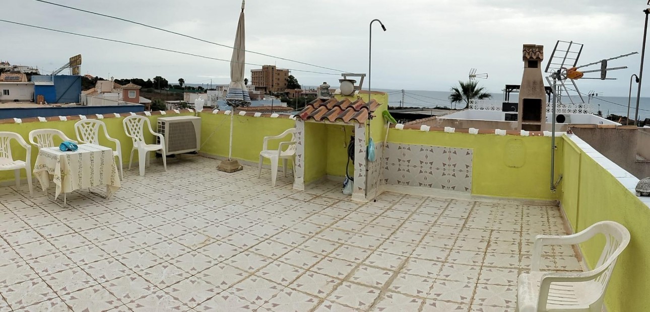 Sale - Bungalow -
Torrevieja - Torreblanca